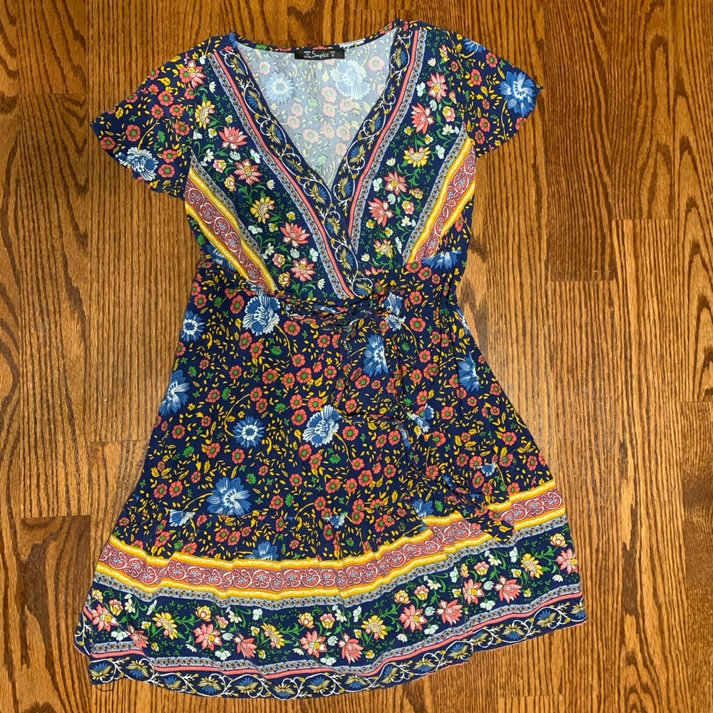Simplee Wrap Dress